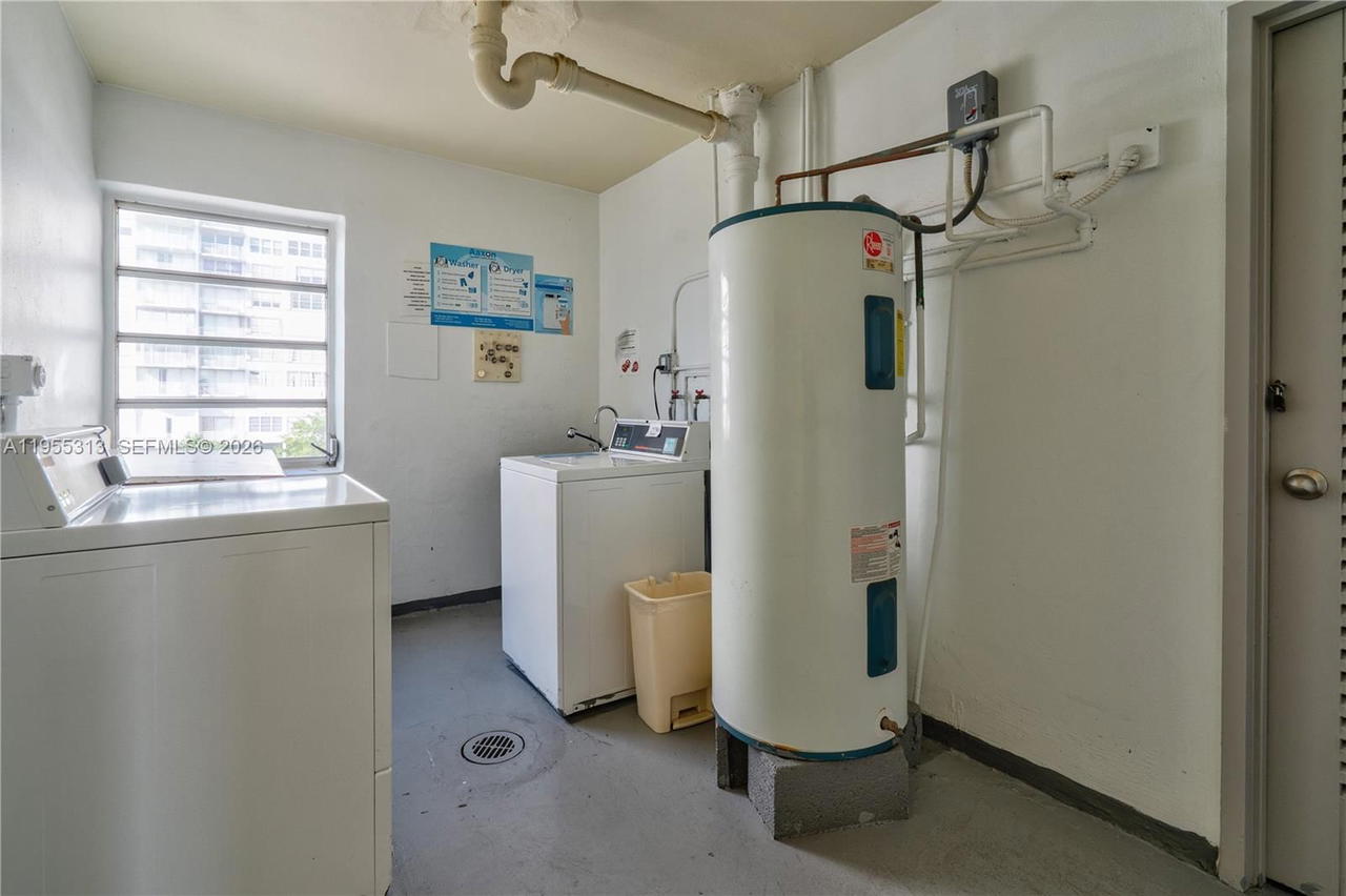 Real estate property located at 2861 Leonard Dr F311, Miami-dade, Point East Sec Ii Condo, Aventura, FL