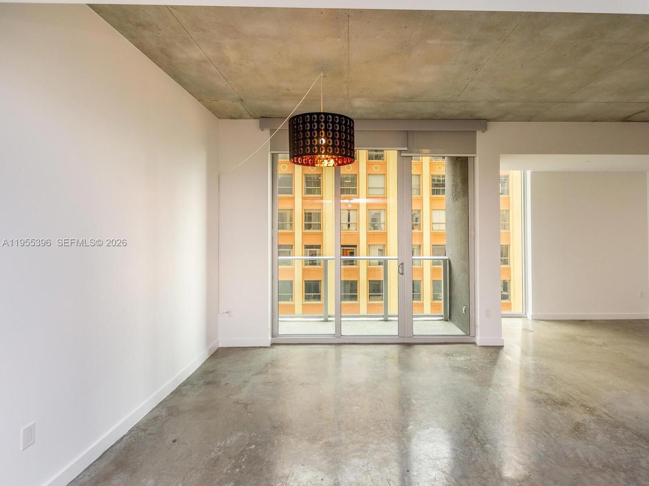 Real estate property located at 151 1st St #805, Miami-dade, Centro Condo, Miami, FL