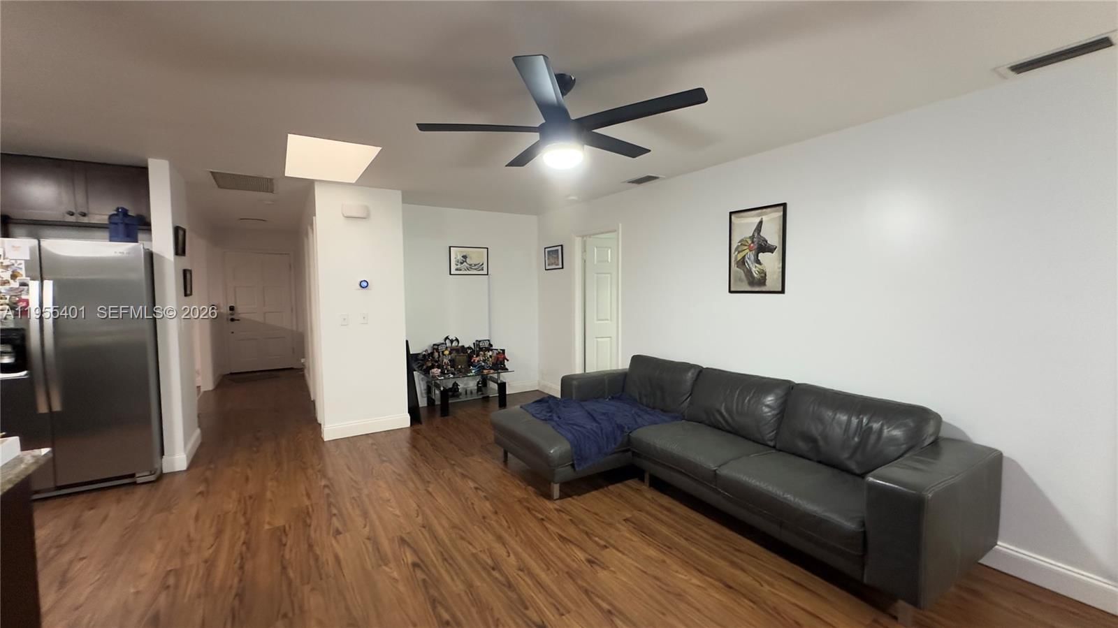 Real estate property located at 323 Canterbury Dr W, Palm Beach, Lone Pine Estates Plats 4, Riviera Beach, FL
