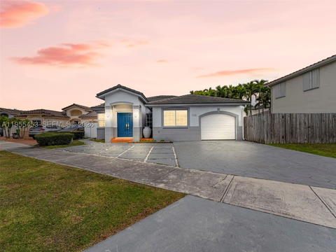 Real estate property located at 9435 156th Pl, Miami-dade, Highlands At Kendall, Miami, FL