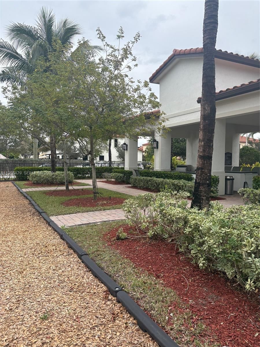 Real estate property located at 15062 177th Ter, Miami-dade, Venetian Parc, Miami, FL