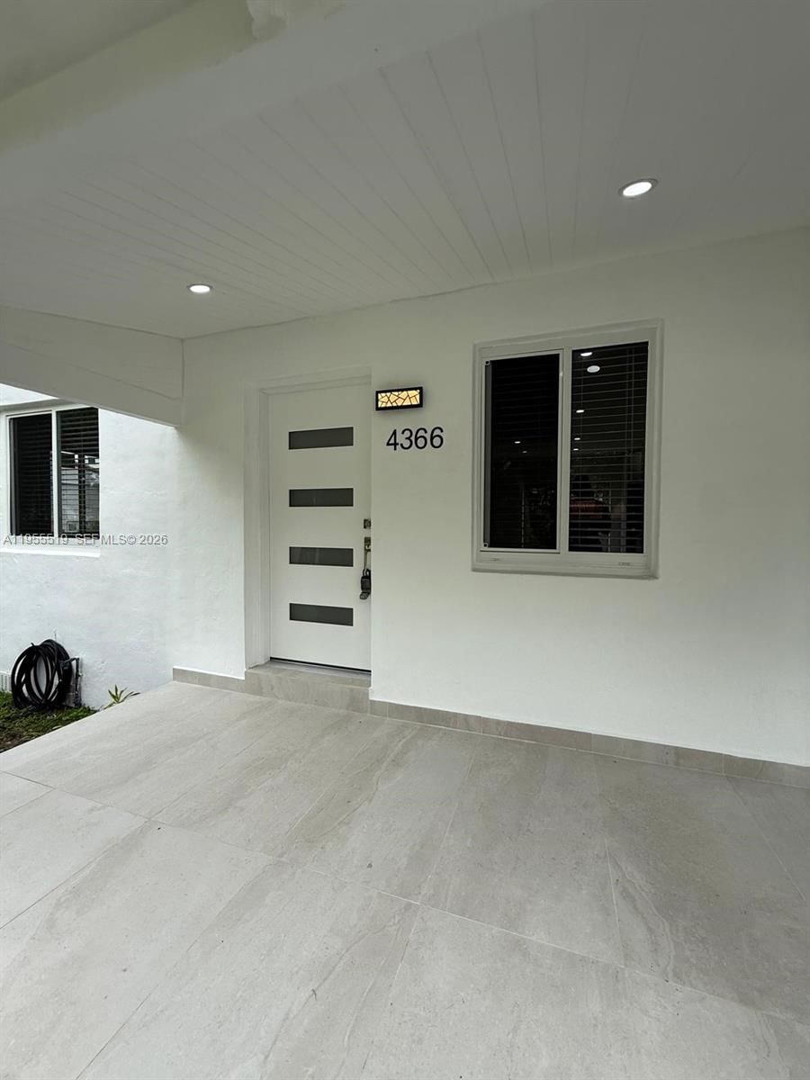 Real estate property located at 4366 5th Ter, Miami-dade, Roosevelt Heights, Miami, FL