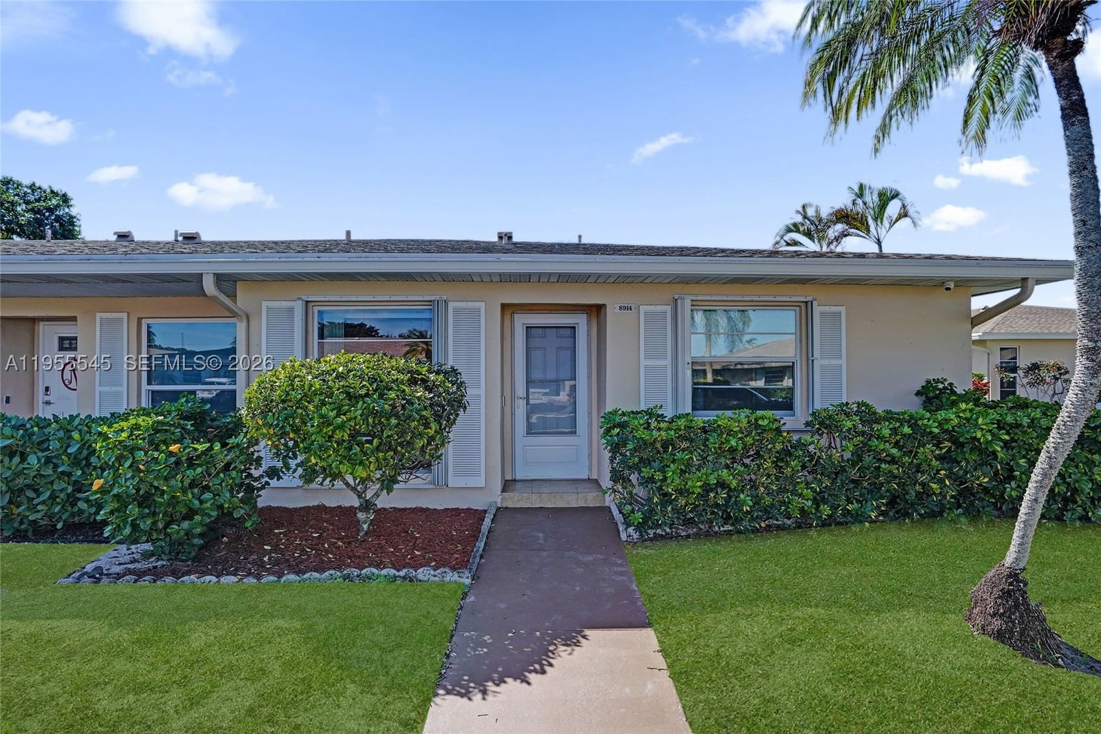 Real estate property located at 8914 Belle Aire Dr, Palm Beach, Boca Lakes Condo, Boca Raton, FL