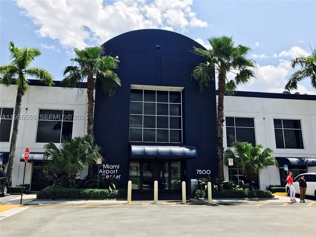 Real estate property located at 7500 25th St #205, Miami-dade, Miami, FL