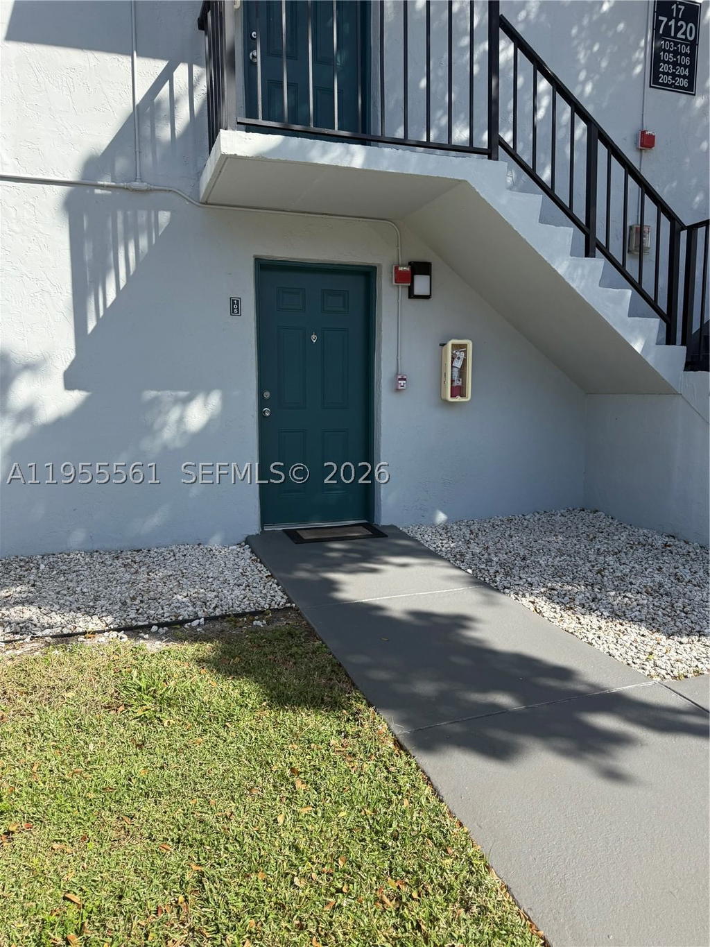 Real estate property located at 7120 179th St #105, Miami-dade, Villa Bellini Condo, Hialeah, FL