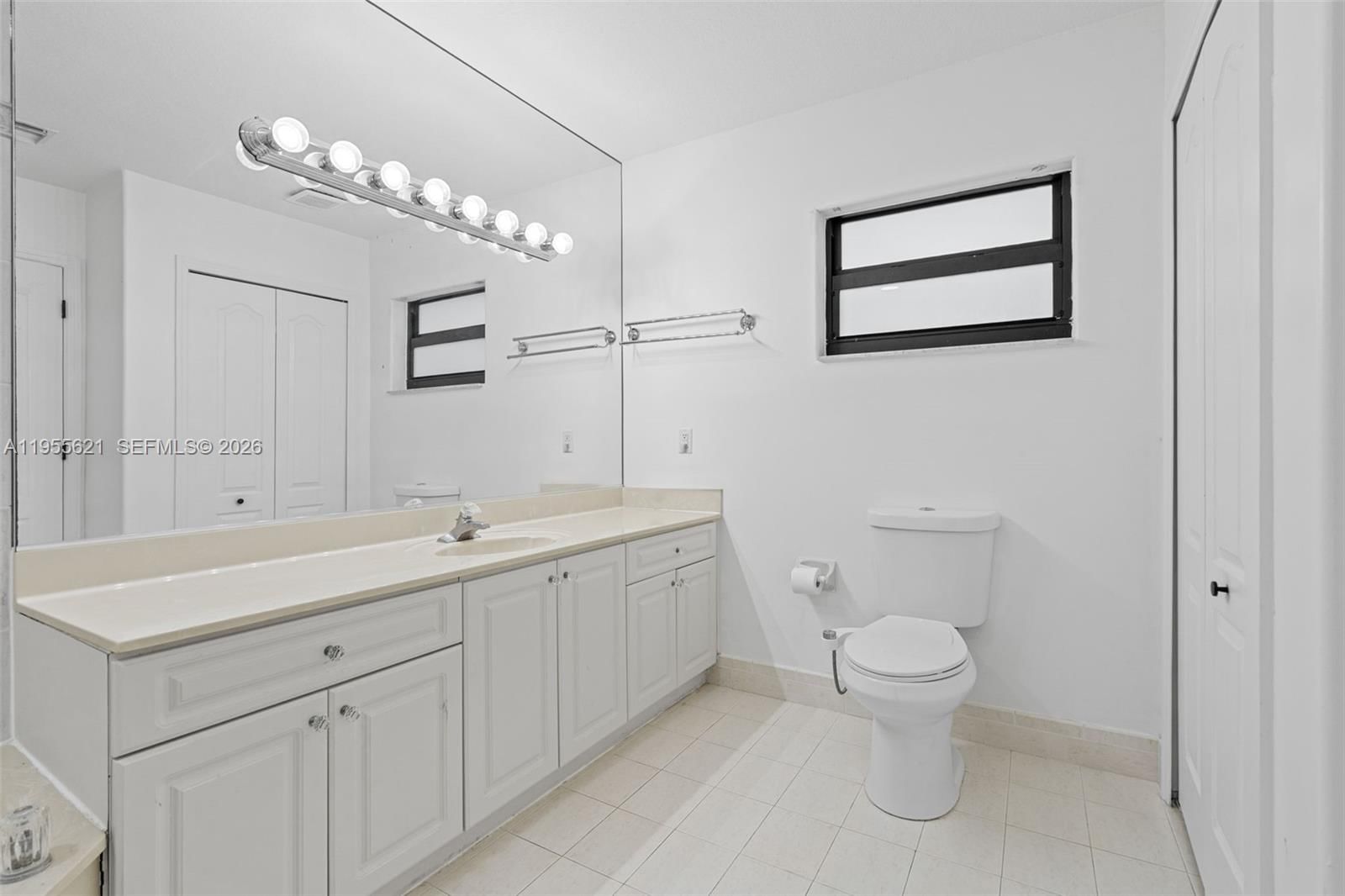 Real estate property located at 29732 164th Ct, Miami-dade, Avocados Best, Homestead, FL