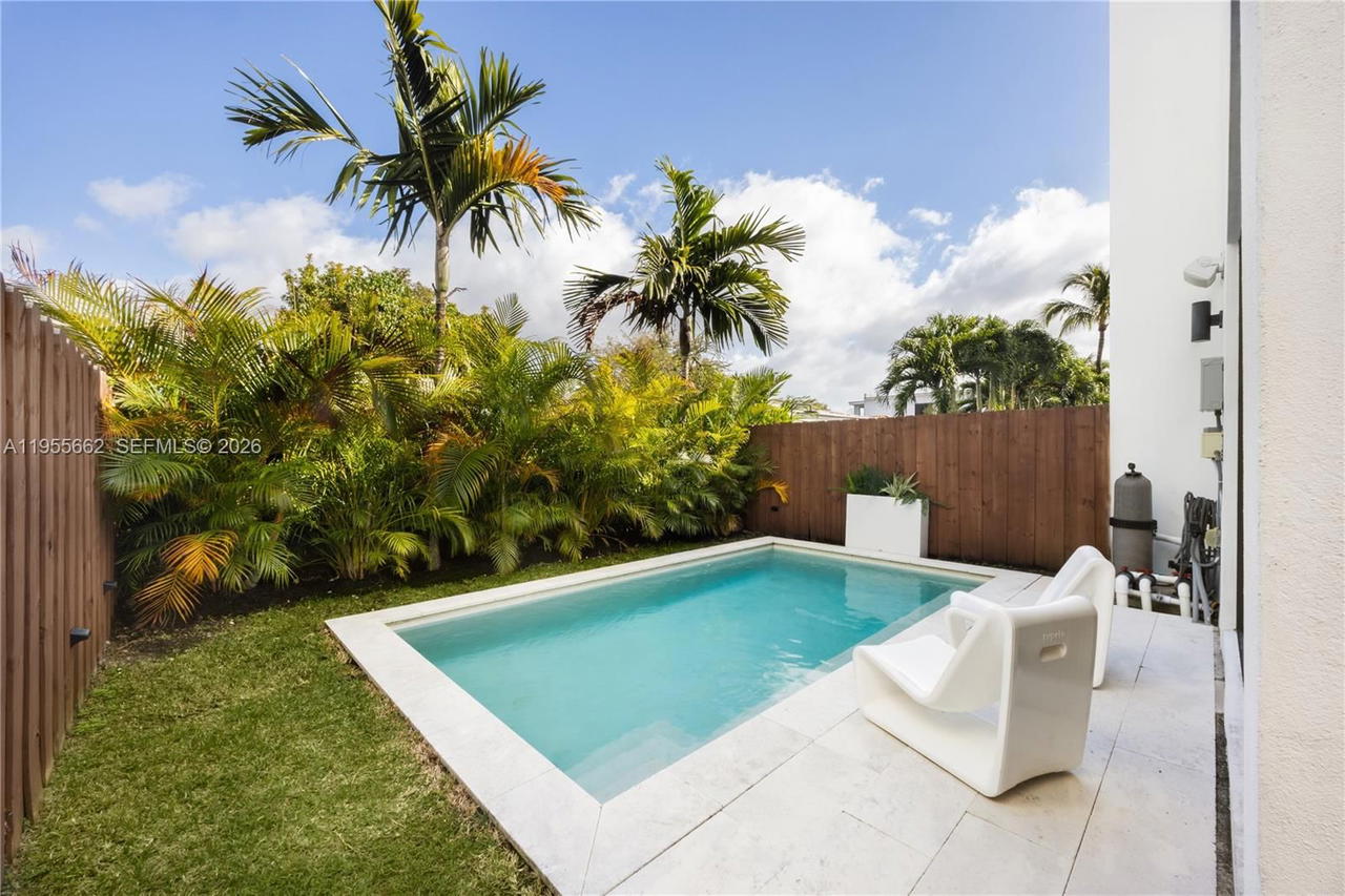 Real estate property located at 3067 21st Ter #3067, Miami-dade, Auburn Hgts, Miami, FL