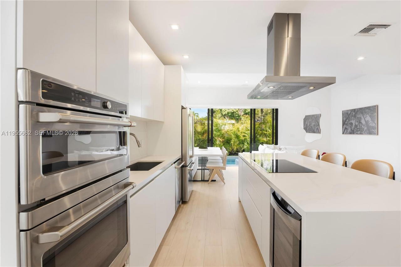 Real estate property located at 3067 21st Ter #3067, Miami-dade, Auburn Hgts, Miami, FL