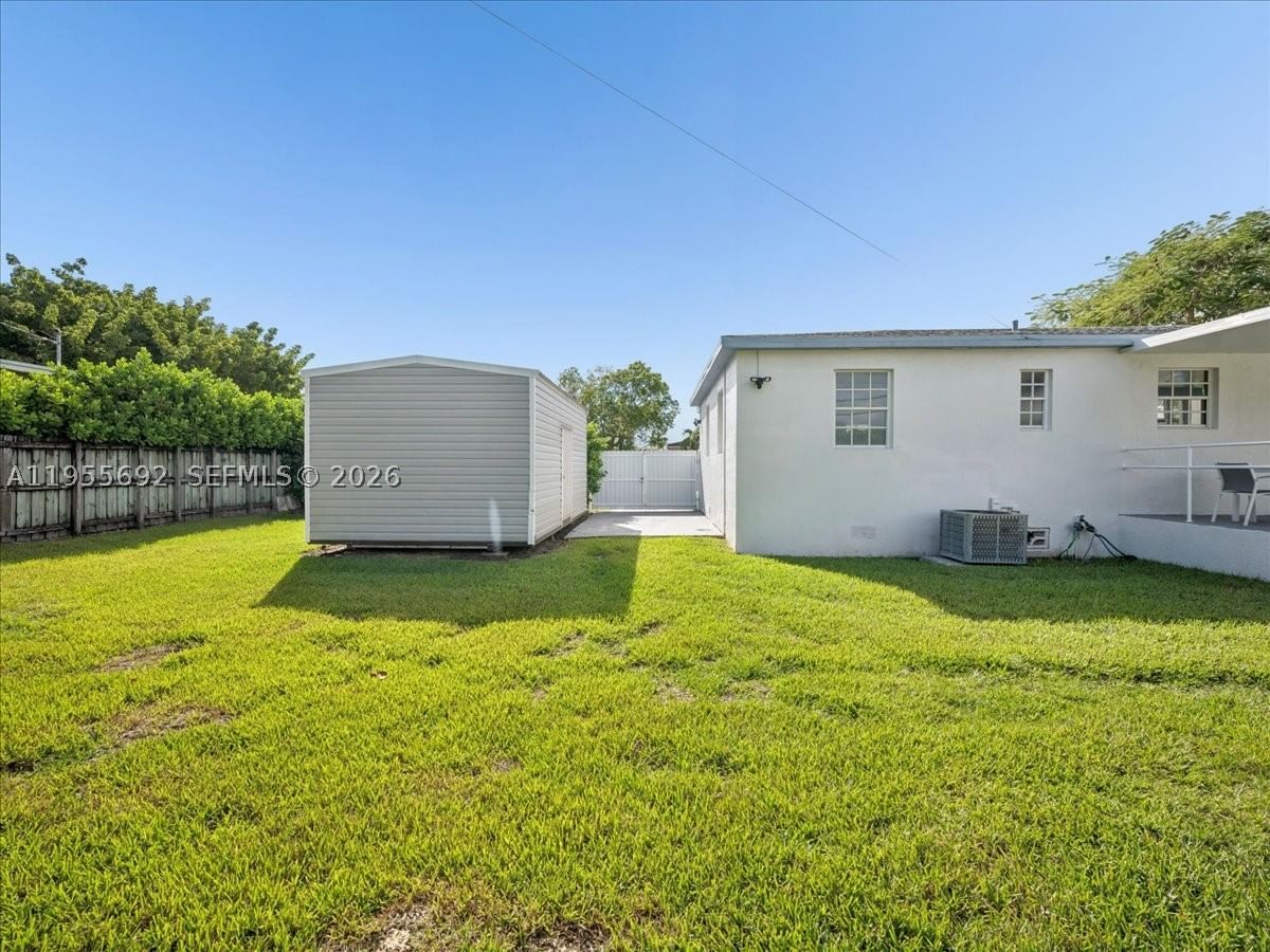 Real estate property located at 6891 26th Ter, Miami-dade, Artbilt Homes, Miami, FL