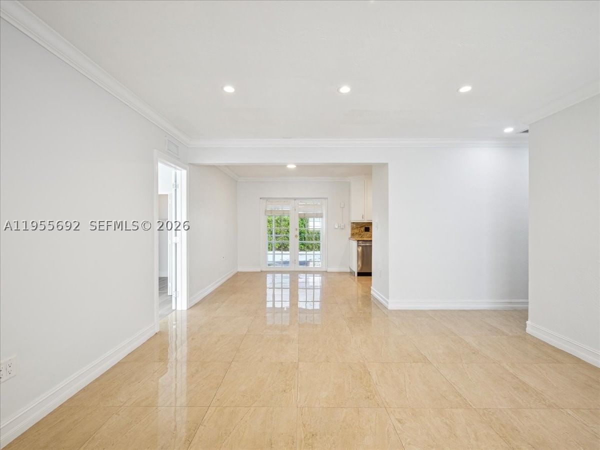 Real estate property located at 6891 26th Ter, Miami-dade, Artbilt Homes, Miami, FL