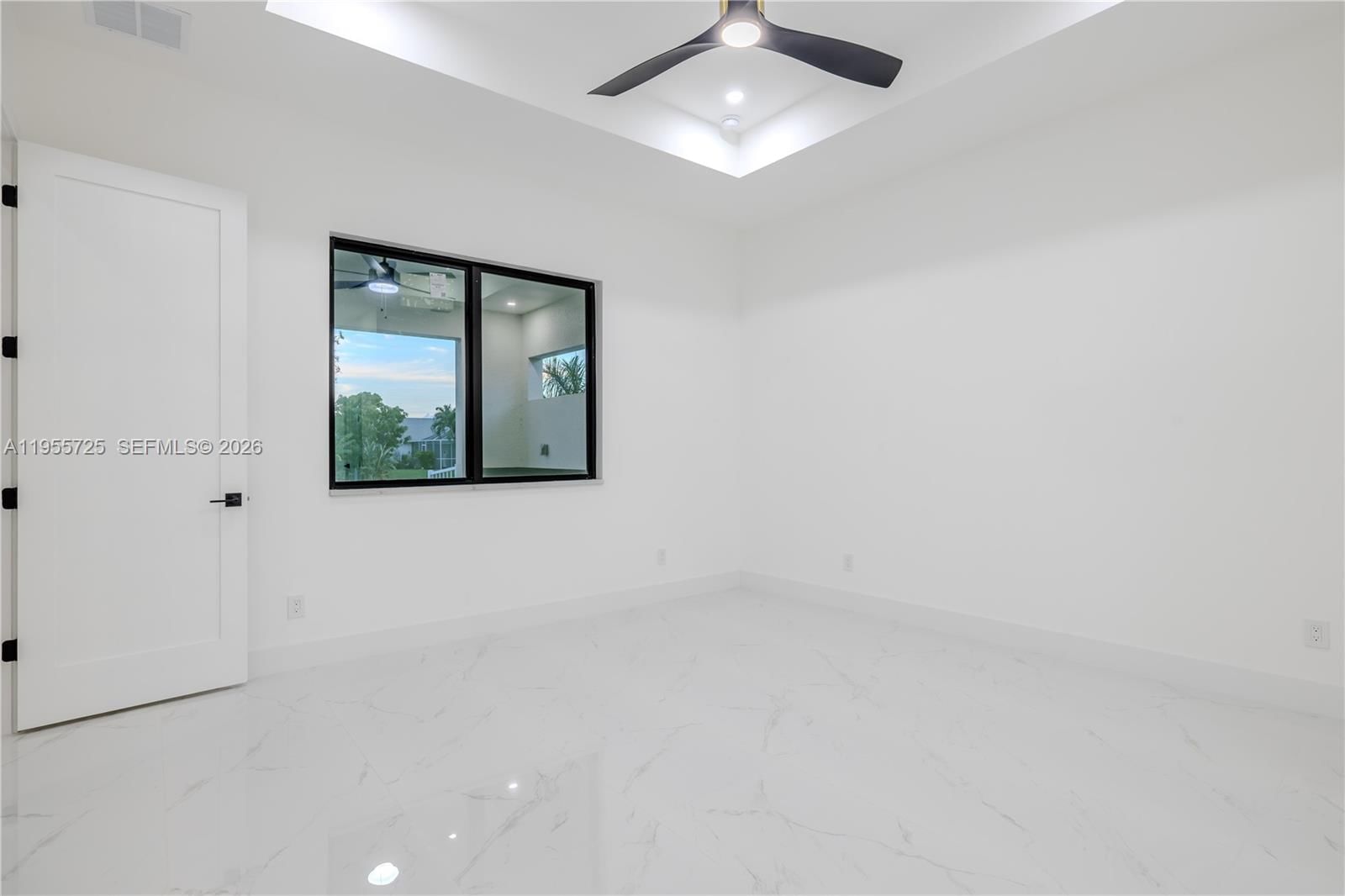 Real estate property located at 920 5TH TER, Lee, Cape Coral, Cape Coral, FL