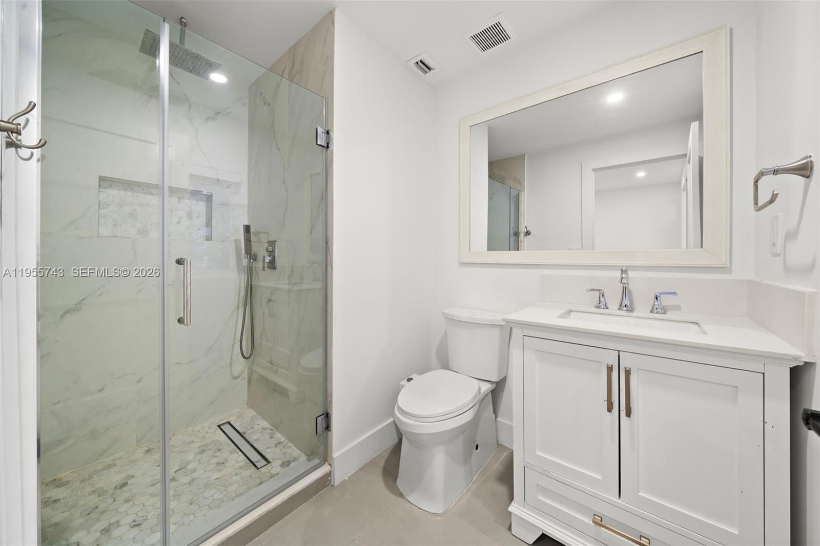 Real estate property located at 3166 Royal Palm Ave, Miami-dade, Orchard Sub No 1, Miami Beach, FL