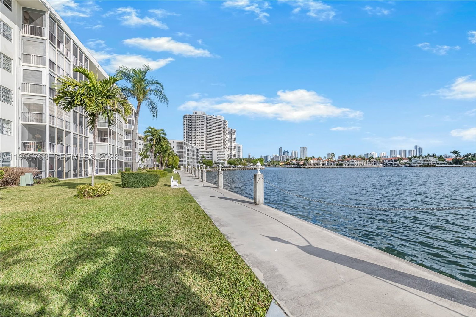 Real estate property located at 3020 Marcos Dr S109, Miami-dade, Point East Sec 4 Condo, Aventura, FL