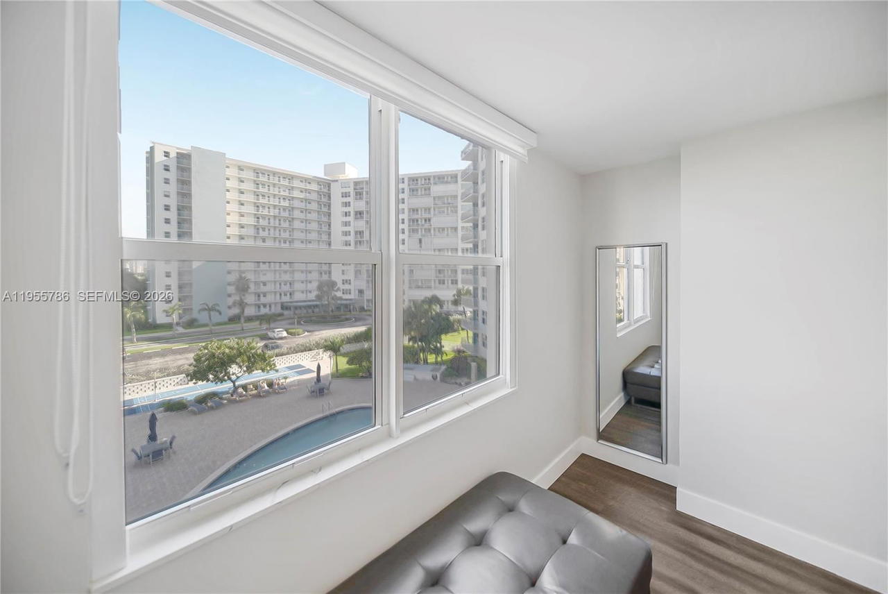 Real estate property located at 301 Ocean Blvd #404, Broward, Nassau House Condominium, Pompano Beach, FL