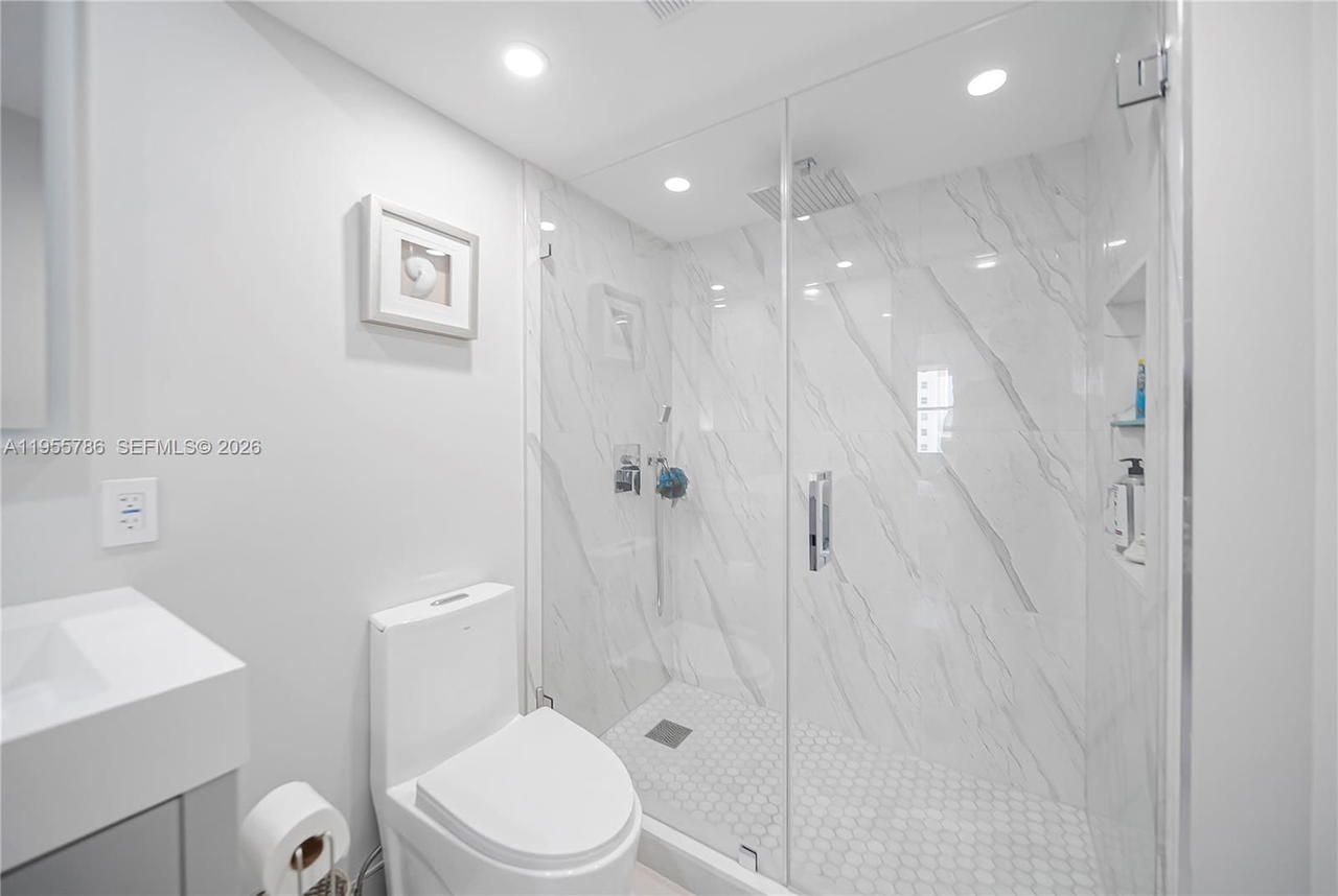 Real estate property located at 301 Ocean Blvd #404, Broward, Nassau House Condominium, Pompano Beach, FL