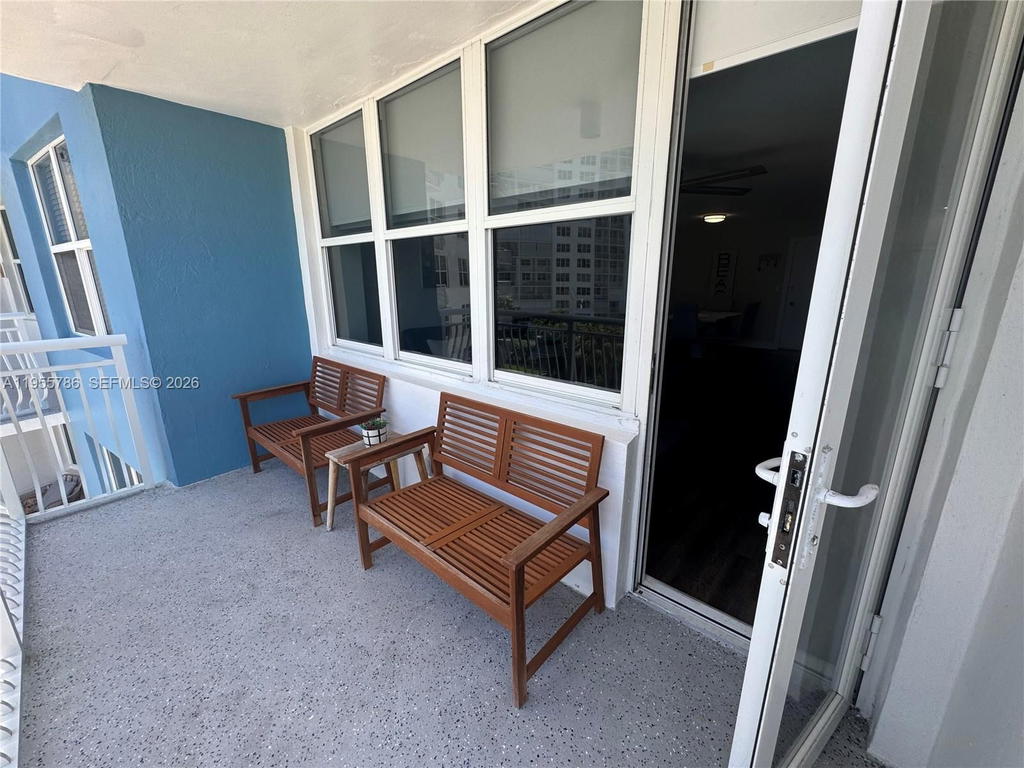 Real estate property located at 301 Ocean Blvd #404, Broward, Nassau House Condominium, Pompano Beach, FL