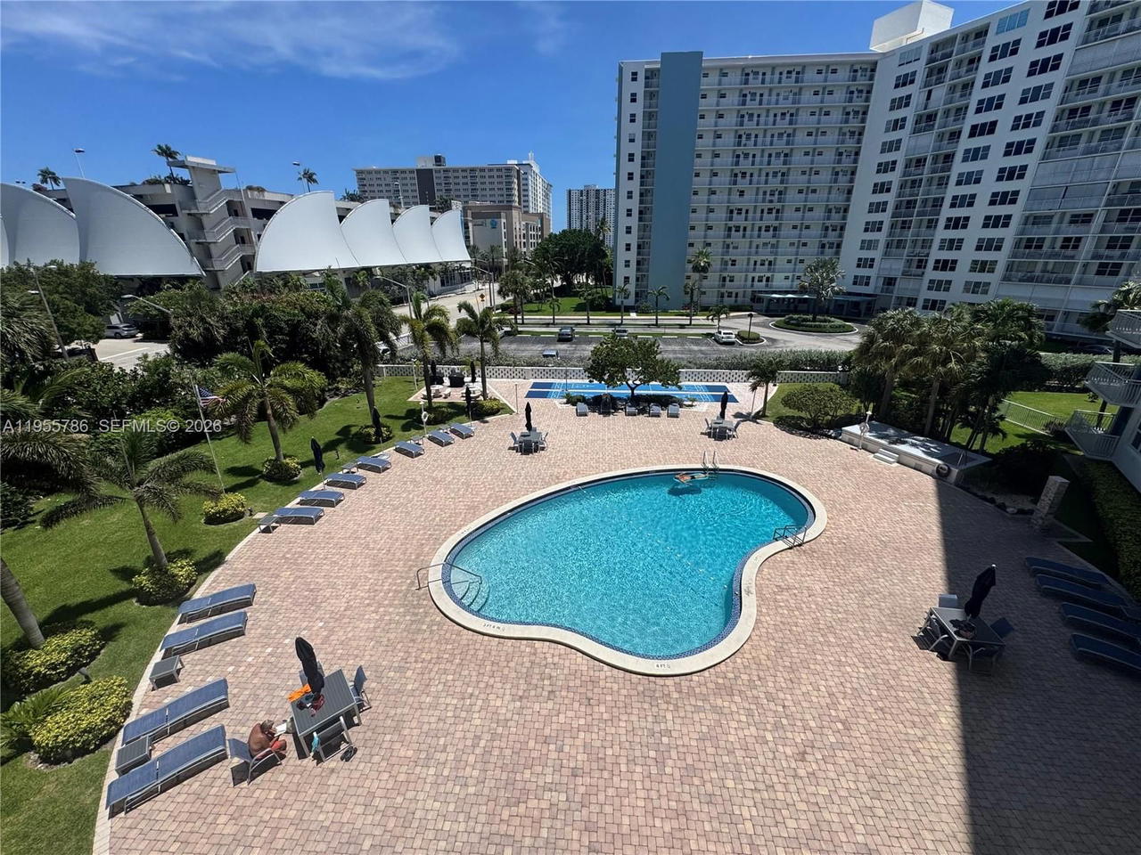 Real estate property located at 301 Ocean Blvd #404, Broward, Nassau House Condominium, Pompano Beach, FL