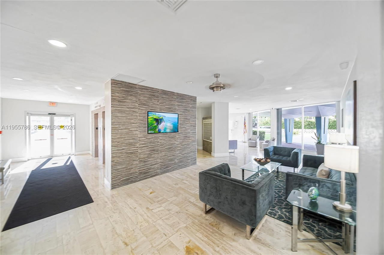 Real estate property located at 301 Ocean Blvd #404, Broward, Nassau House Condominium, Pompano Beach, FL