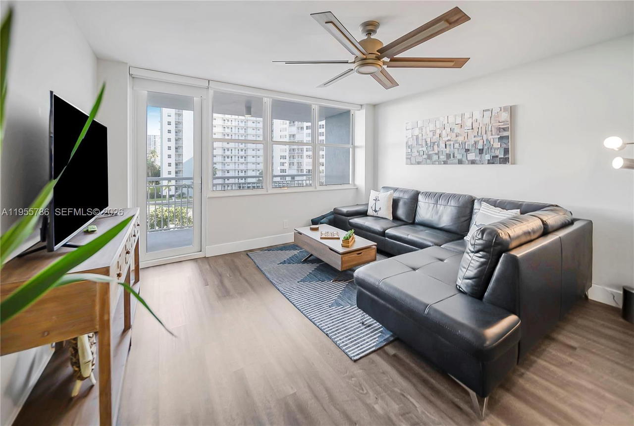 Real estate property located at 301 Ocean Blvd #404, Broward, Nassau House Condominium, Pompano Beach, FL