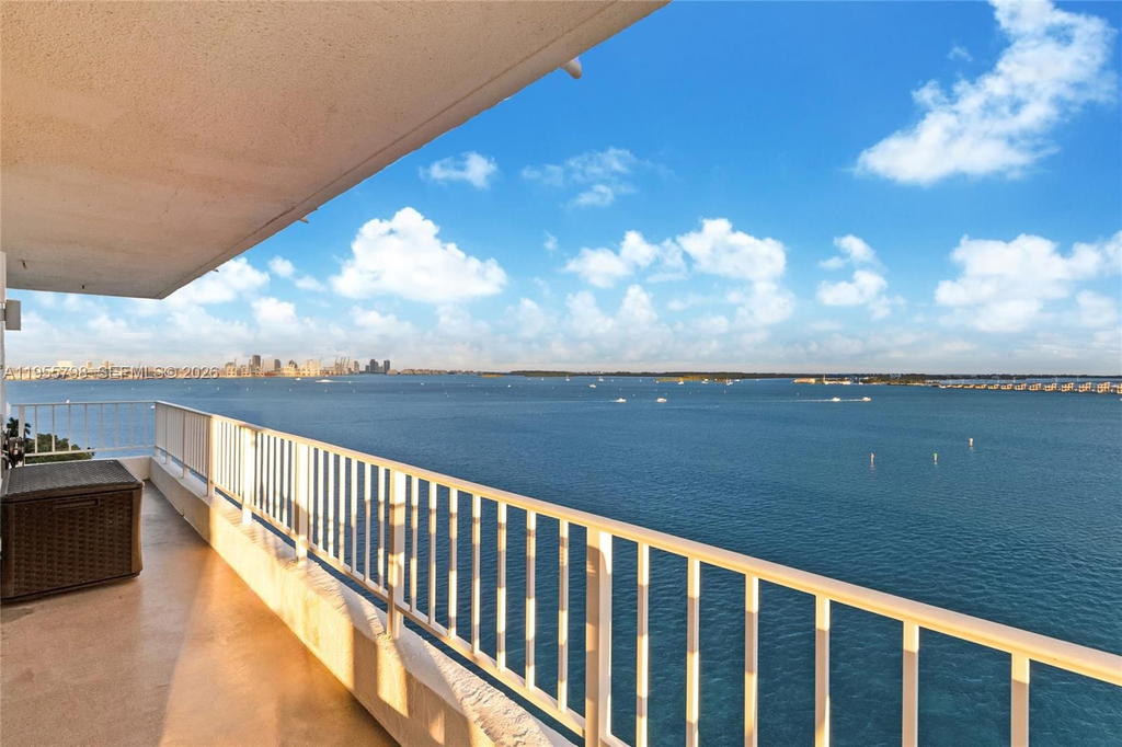 Real estate property located at 200 15th Rd #15C, Miami-dade, Brickell Harbour Condo, Miami, FL