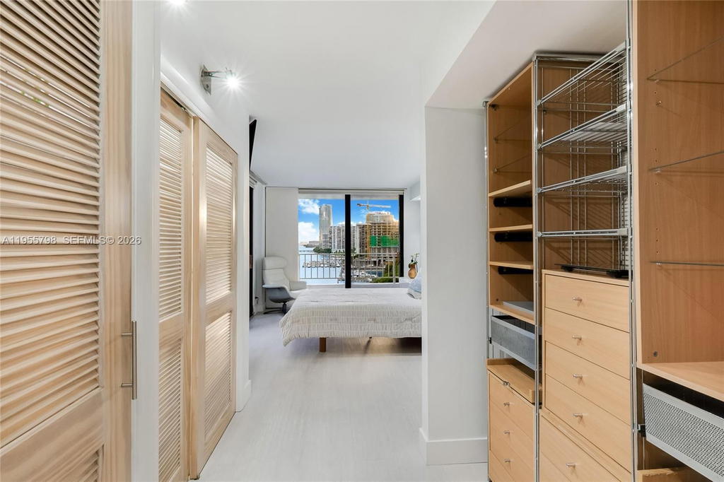 Real estate property located at 200 15th Rd #15C, Miami-dade, Brickell Harbour Condo, Miami, FL