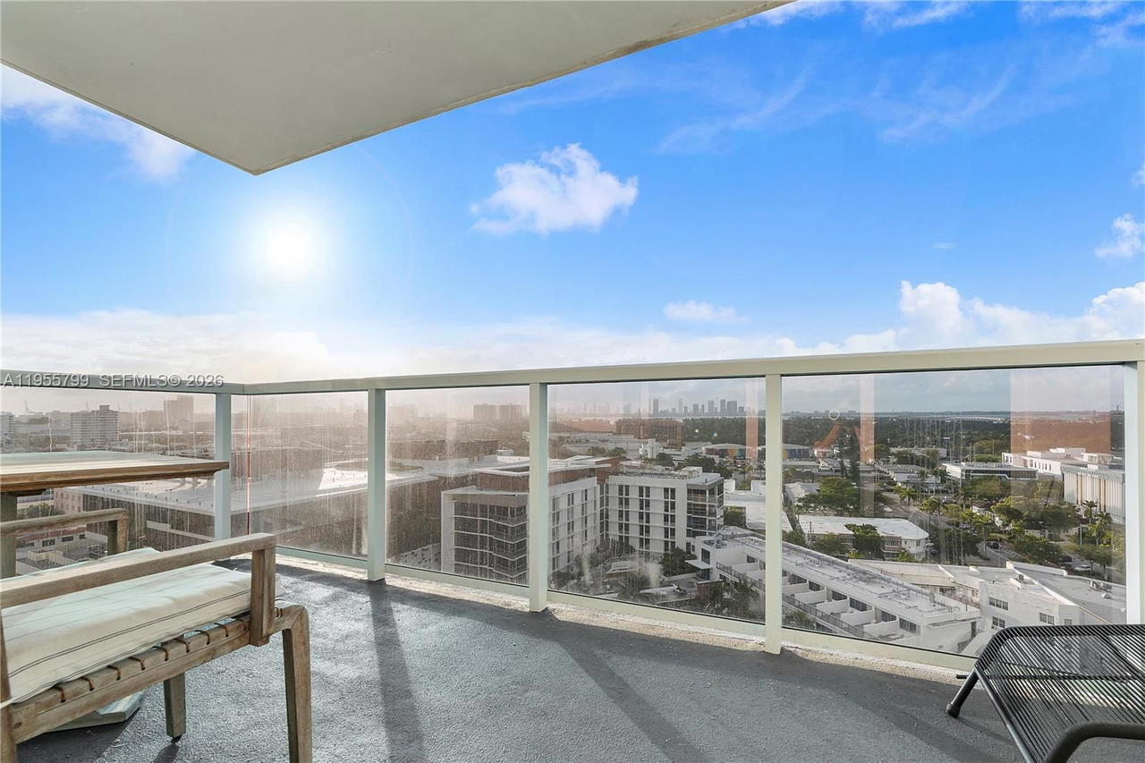 Real estate property located at 102 24th St #1427, Miami-dade, 2399 Collins Avenue, Miami Beach, FL