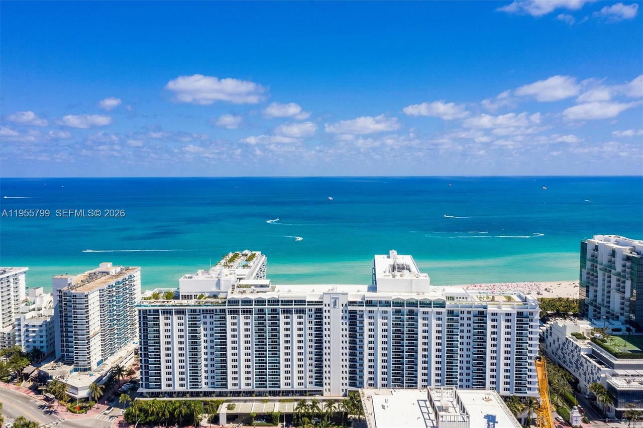 Real estate property located at 102 24th St #1427, Miami-dade, 2399 Collins Avenue, Miami Beach, FL