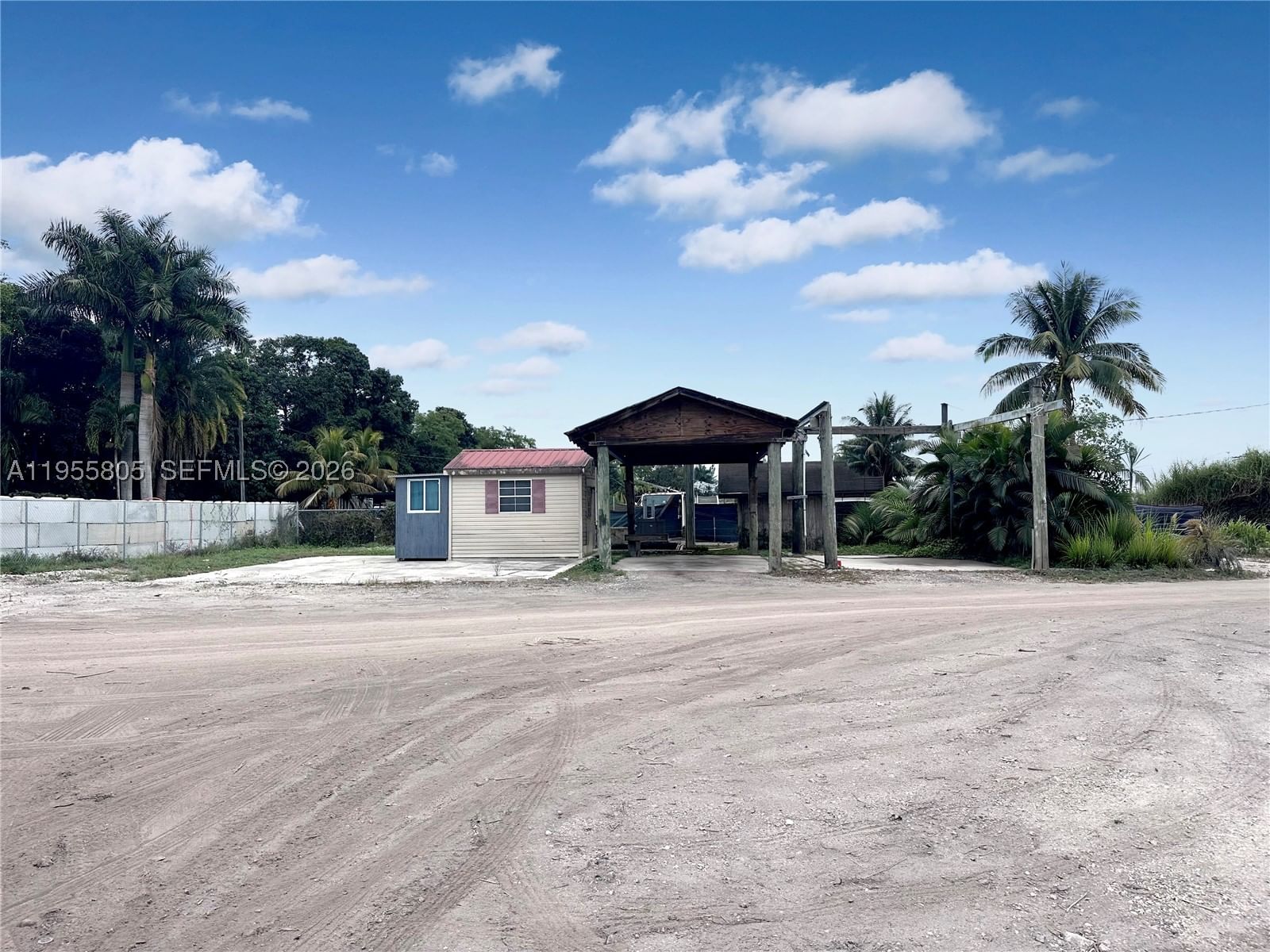 Real estate property located at 18701 Sheridan St, Broward, Everglades Land Co, Southwest Ranches, FL