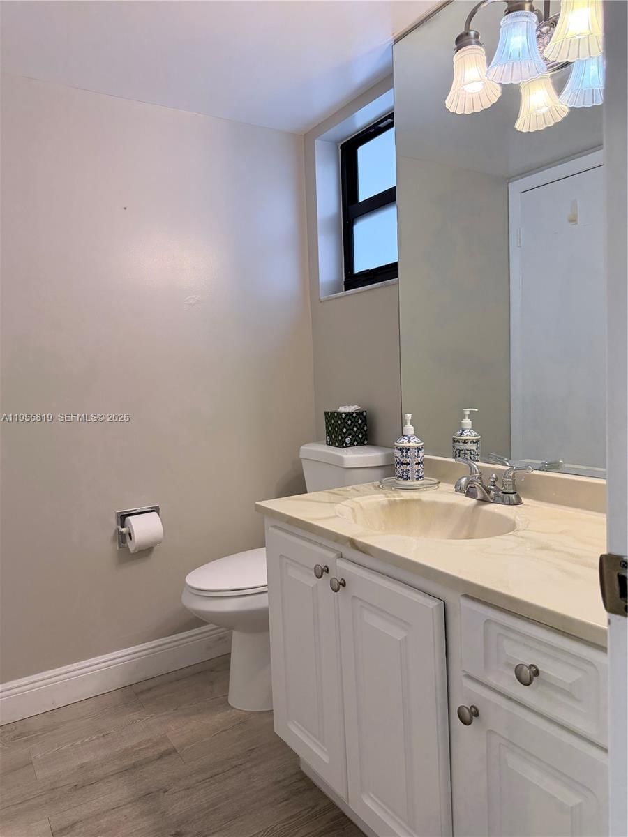 Real estate property located at 901 Colony Point Cir #505, Broward, Colony Point 6 Condo, Pembroke Pines, FL