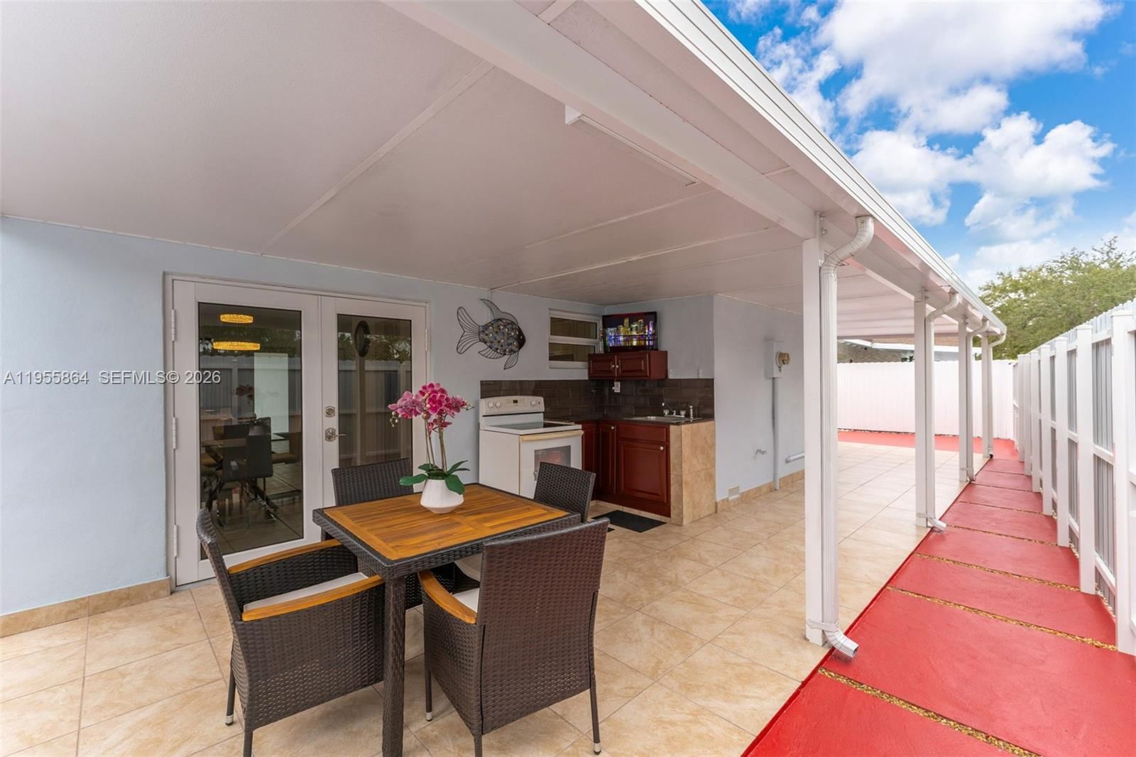 Real estate property located at 4321 138th Ct, Miami-dade, Bent Tree Sec 3, Miami, FL