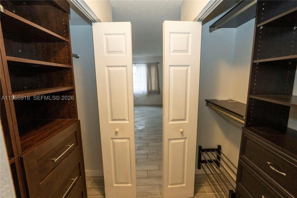 Real estate property located at 7743 86th St D-227, Miami-dade, Kings Creek So Condo, Miami, FL
