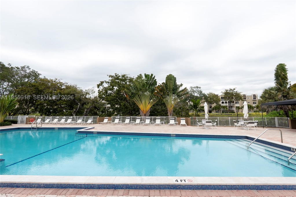 Real estate property located at 7743 86th St D-227, Miami-dade, Kings Creek So Condo, Miami, FL
