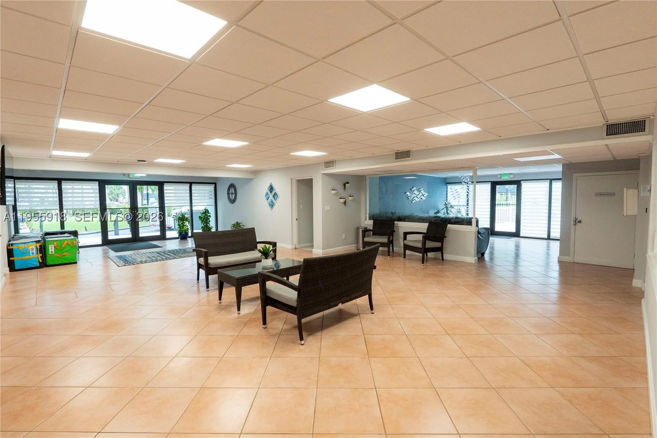 Real estate property located at 7743 86th St D-227, Miami-dade, Kings Creek So Condo, Miami, FL