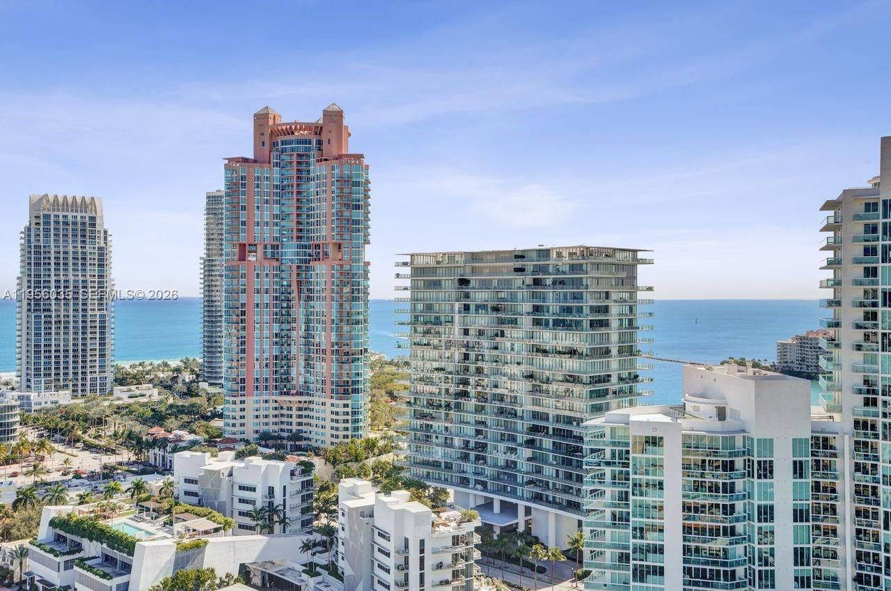 Real estate property located at 90 Alton Rd #2701, Miami-dade, Yacht Club At Portofino C, Miami Beach, FL
