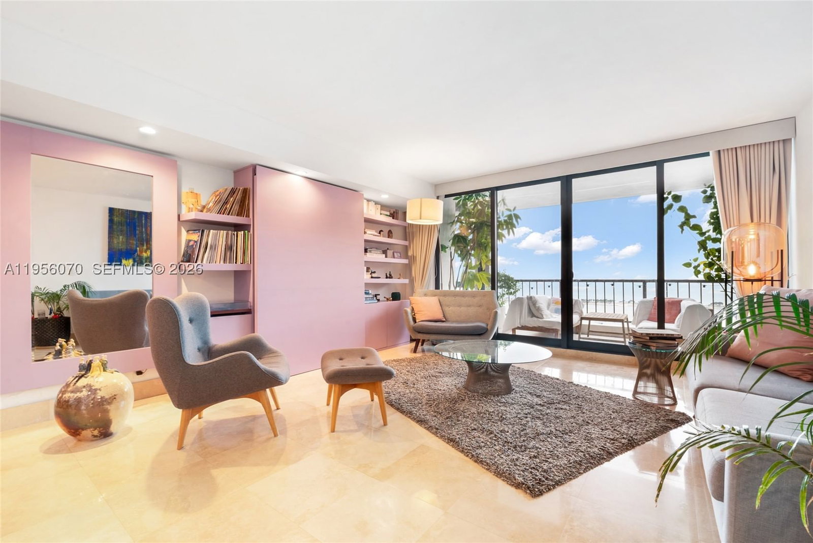 Real estate property located at 1581 Brickell Ave #2302, Miami-dade, Villa Regina Condo, Miami, FL