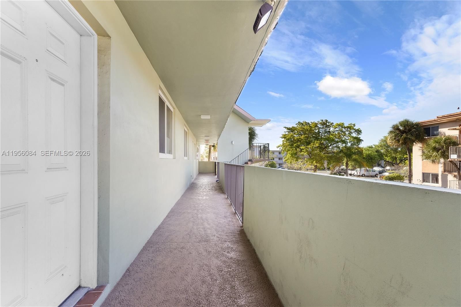 Real estate property located at 5935 Del Lago Cir #209, Broward, Water Bridge 5 Condo, Sunrise, FL