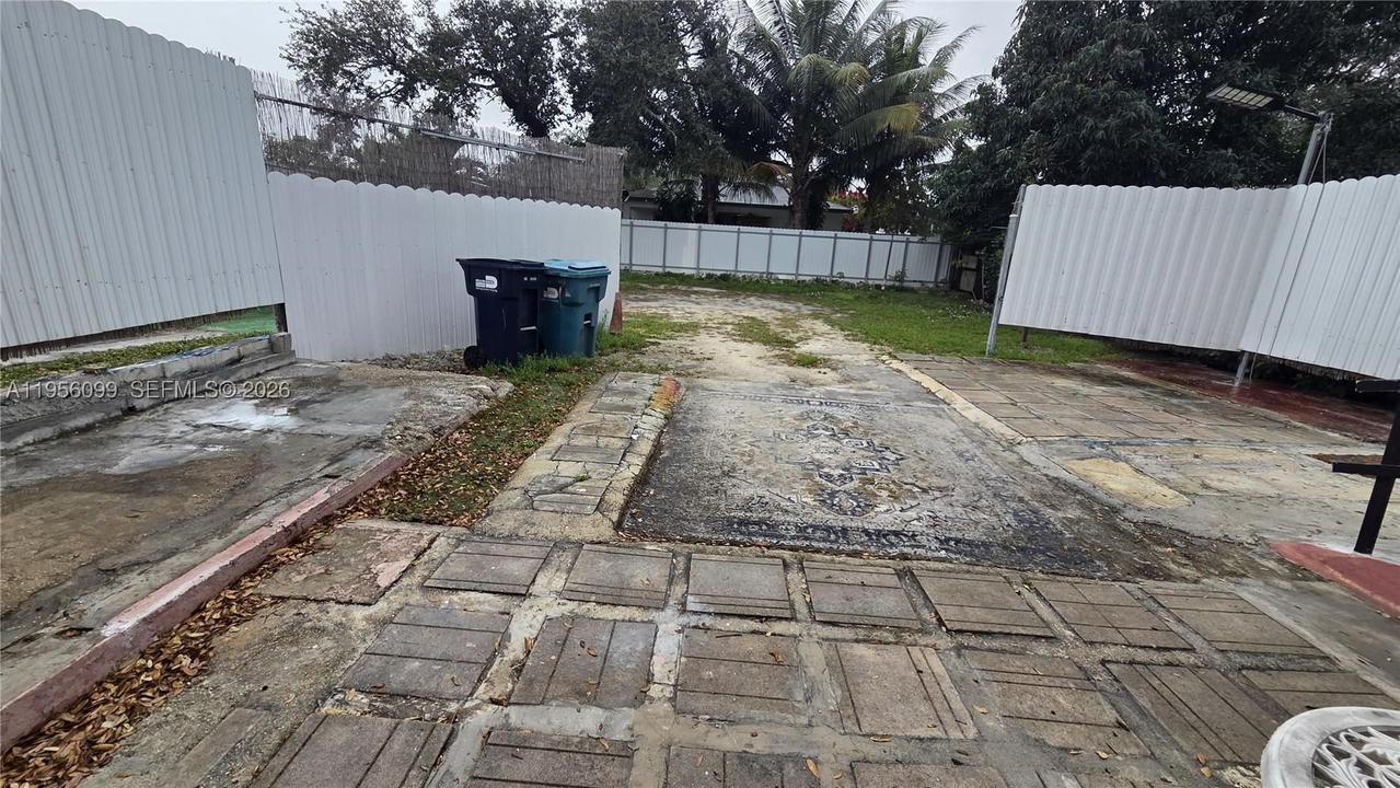 Real estate property located at 2764 31st St, Miami-dade, Melrose Heights 3rd Addn, Miami, FL