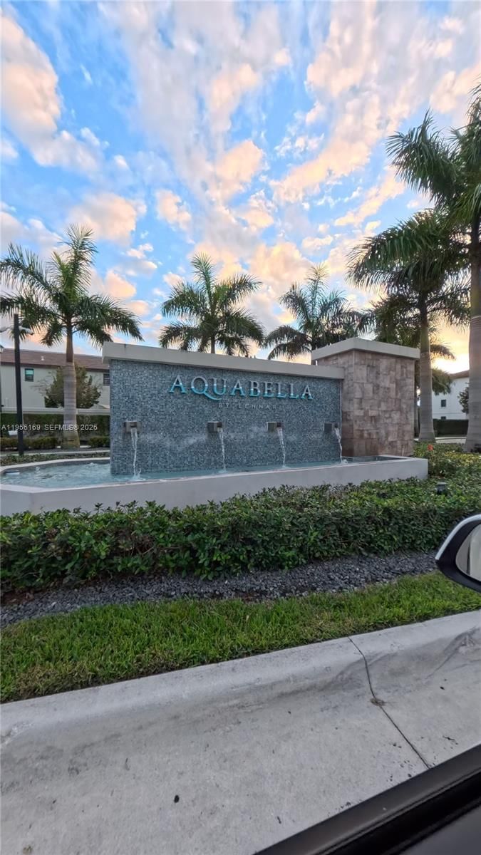 Real estate property located at 3410 112th Pl, Miami-dade, Aquabella North, Hialeah, FL