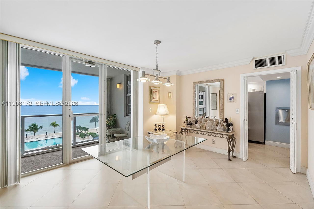 Real estate property located at 4300 Ocean Blvd #6B, Broward, Plaza East Condo, Fort Lauderdale, FL
