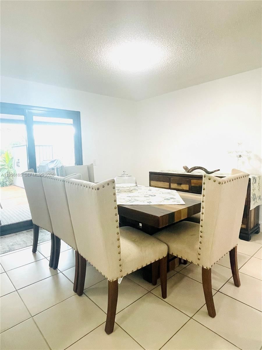 Real estate property located at 17355 66th Ct, Miami-dade, The Moors Townhouses, Hialeah, FL