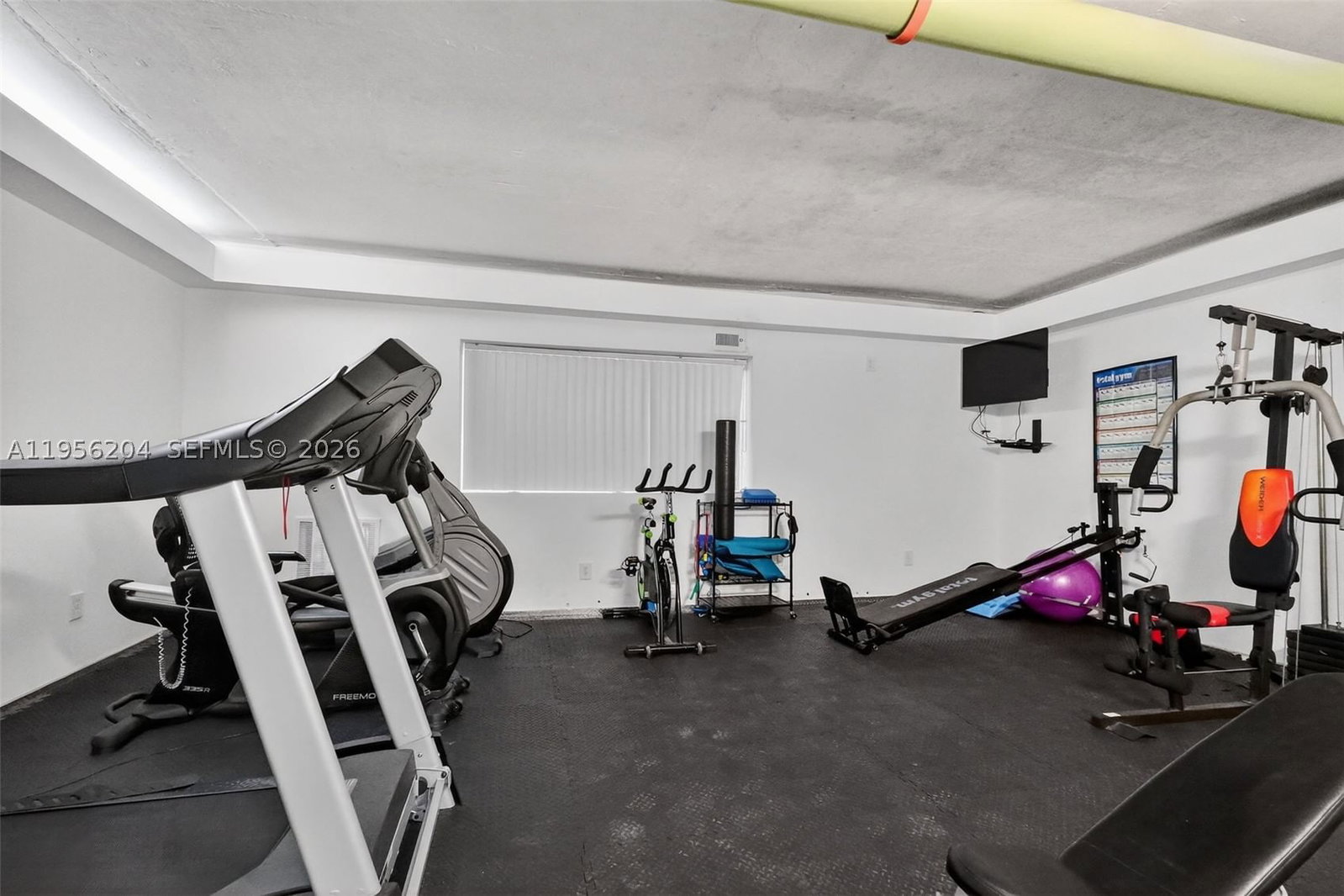 Real estate property located at 1401 Ocean Dr #701, Broward, Stratford Towers Condo, Hollywood, FL