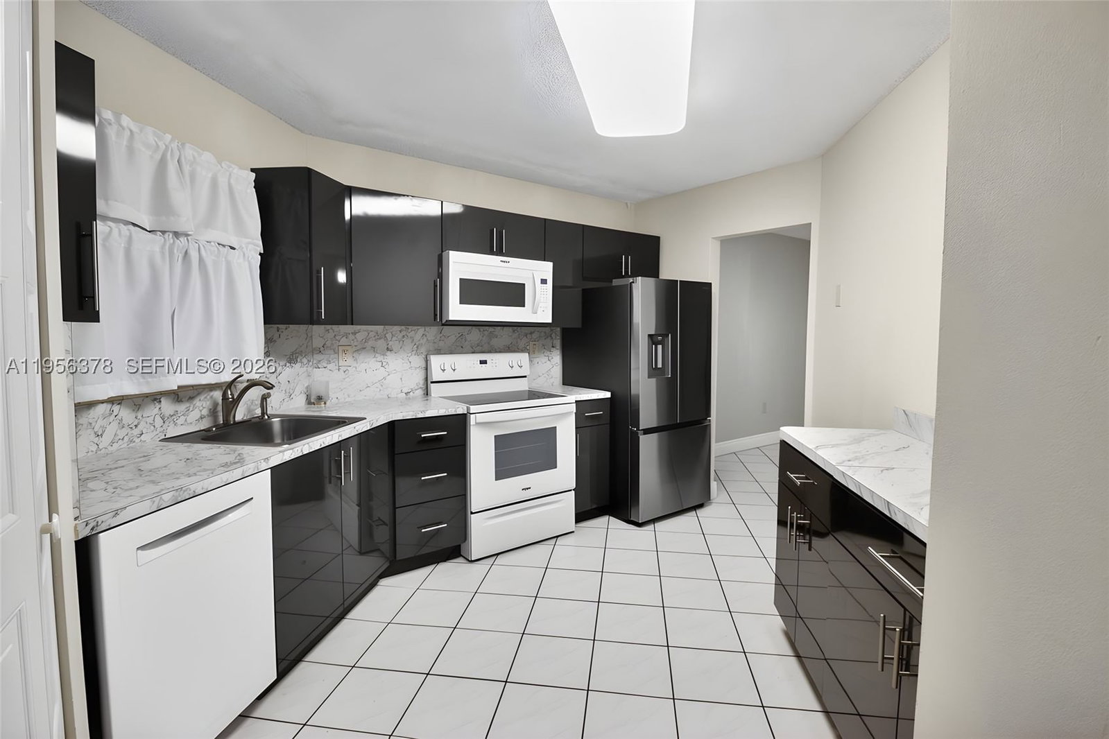 Real estate property located at 6555 Broward Blvd #303, Broward, Plantation Club C Condo, Plantation, FL