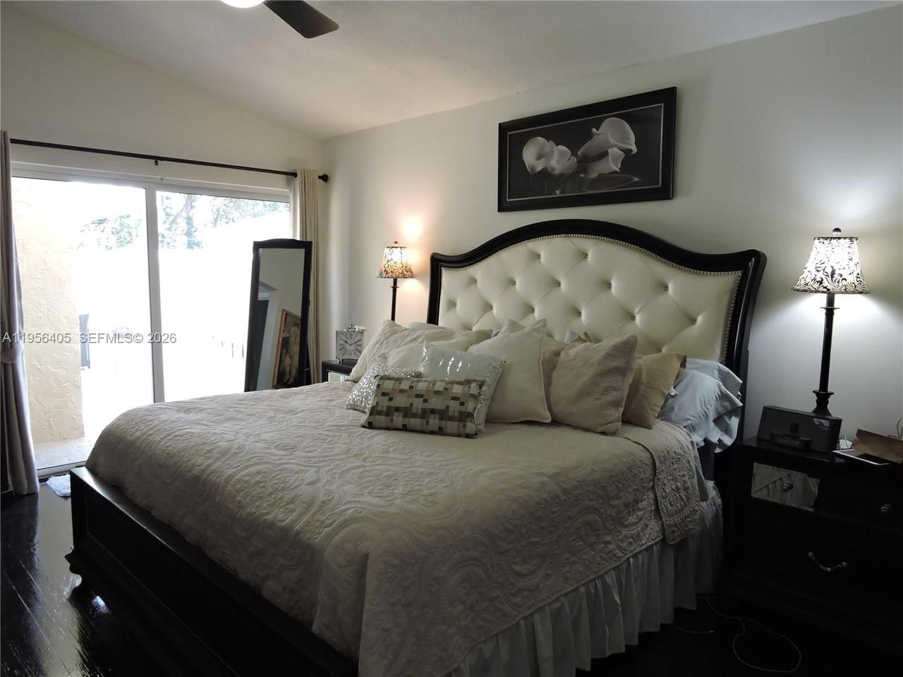 Real estate property located at 10575 12th Mnr, Broward, Landings, Pembroke Pines, FL