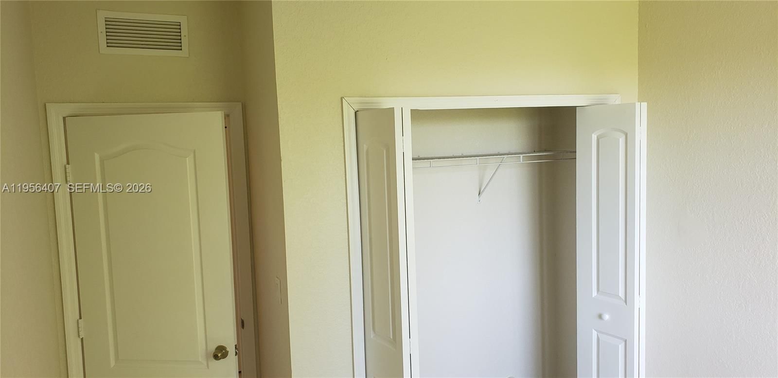 Real estate property located at 2811 17th Ave #202, Miami-dade, Shoma Condo At Keys Cove, Homestead, FL