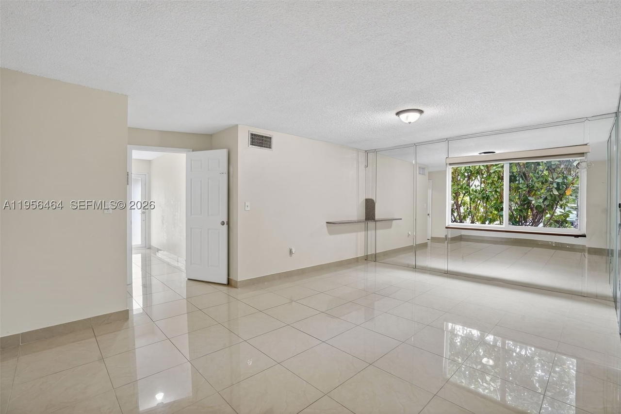 Real estate property located at 2455 11th St #7-A, Miami-dade, Twin Homes Village Ii Con, Miami, FL