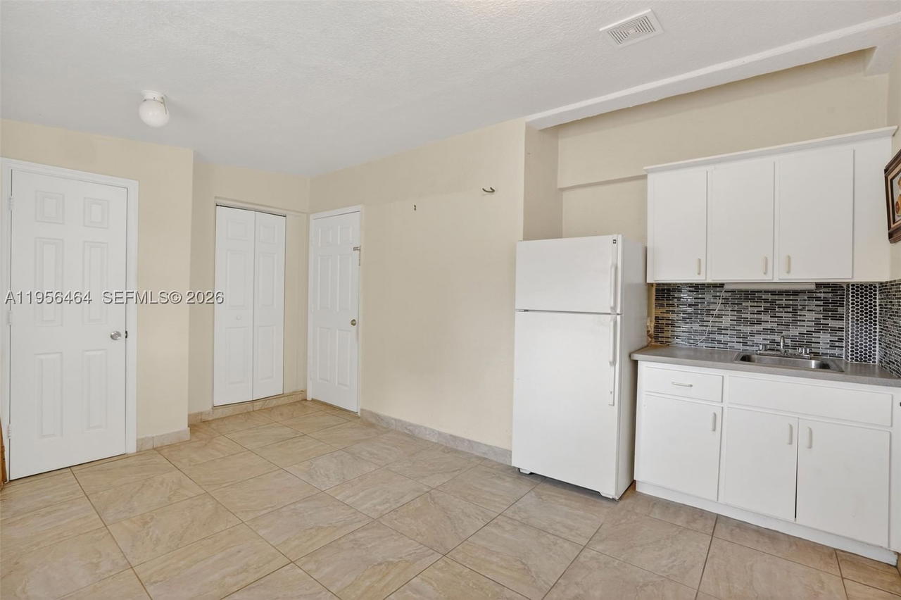 Real estate property located at 2455 11th St #7-A, Miami-dade, Twin Homes Village Ii Con, Miami, FL