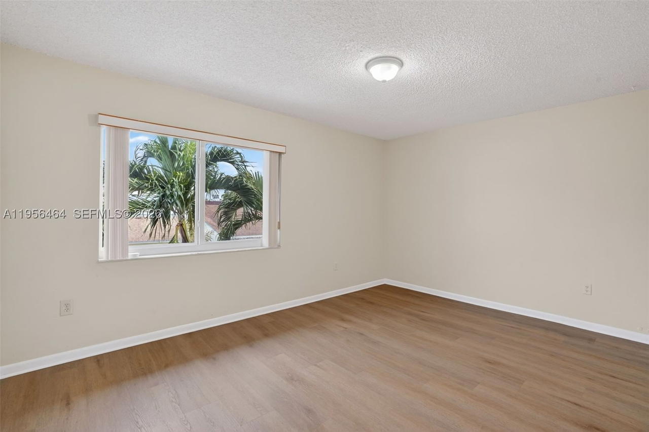 Real estate property located at 2455 11th St #7-A, Miami-dade, Twin Homes Village Ii Con, Miami, FL