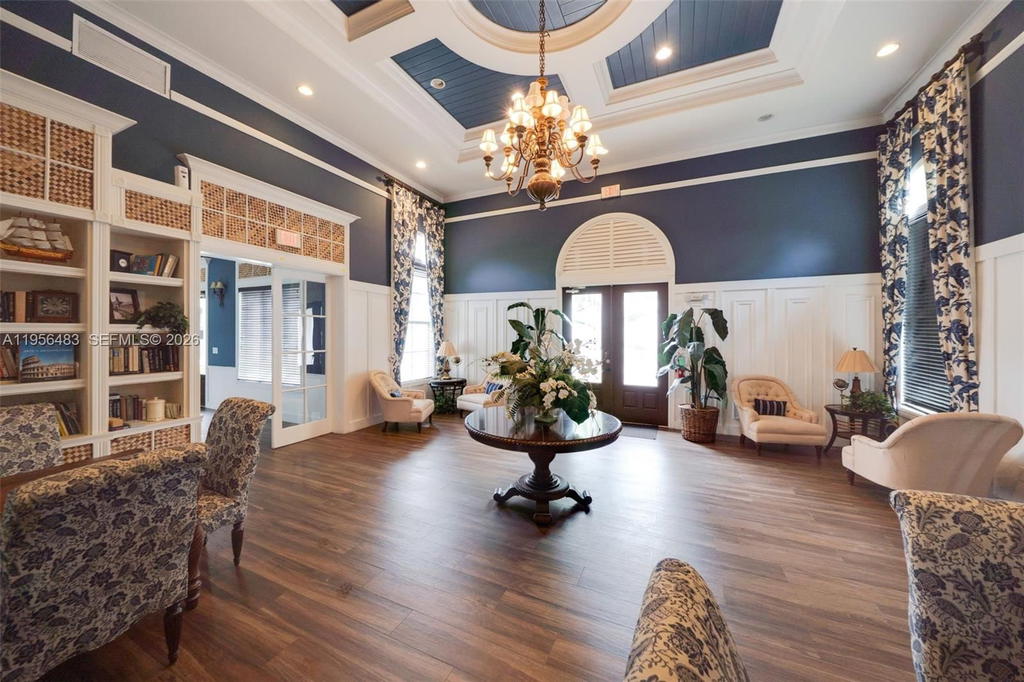 Real estate property located at 6831 44th St #304, Miami-dade, Gables Court Condo, Miami, FL