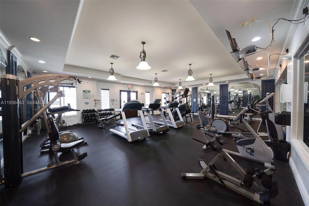 Real estate property located at 6831 44th St #304, Miami-dade, Gables Court Condo, Miami, FL