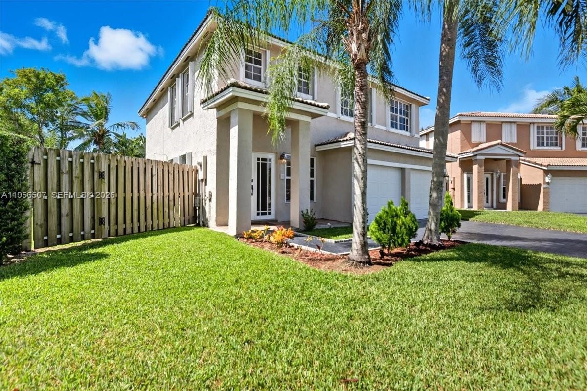 Real estate property located at 11230 59th Pl, Broward, The Homes @ Forest Lake, Cooper City, FL